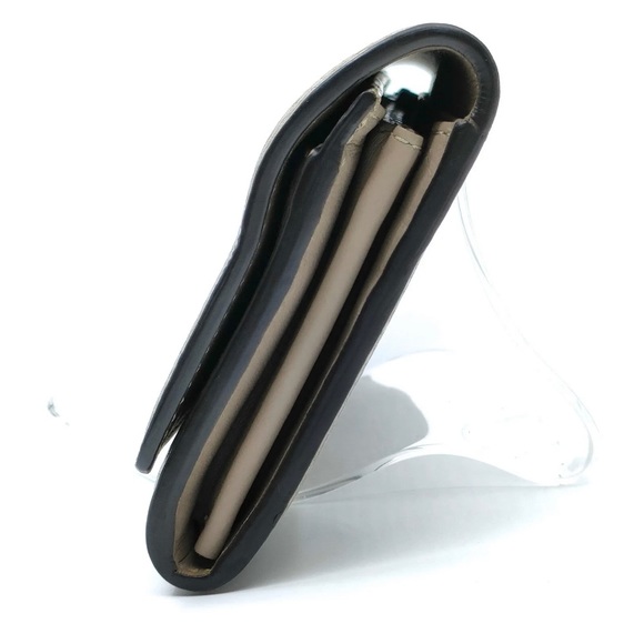 Fendi Peekaboo Continental Wallet - Picture 3 of 12